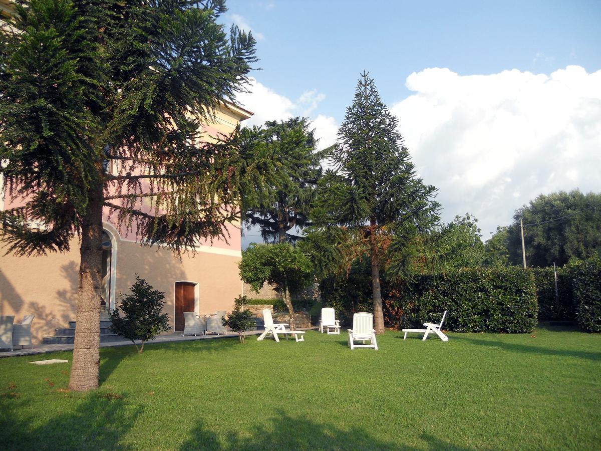 Villa Vincenza วัลโล เดลลา ลูคาเนีย ภายนอก รูปภาพ