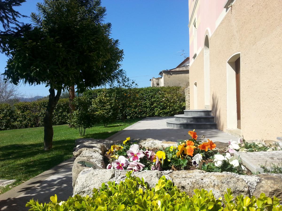 Villa Vincenza วัลโล เดลลา ลูคาเนีย ภายนอก รูปภาพ